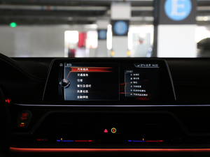 2018M760Li xDrive п؅^(q)