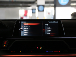 2018M760Li xDrive п؅^(q)