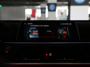 2018M760Li xDrive п؅^