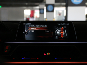 2018M760Li xDrive п؅^(q)