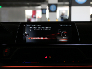 2018M760Li xDrive п؅^