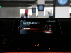 2018M760Li xDrive п؅^