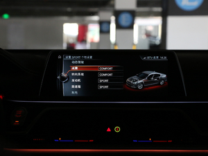 2018M760Li xDrive п؅^