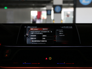 2018M760Li xDrive п؅^