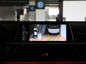 2018M760Li xDrive п؅^