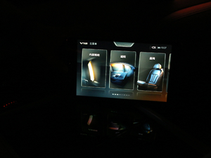 2018M760Li xDrive п؅^