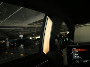 2018M760Li xDrive п؅^