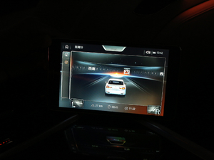 2018M760Li xDrive п؅^