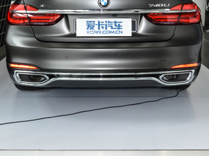 2018款740Li xDrive 尊享型 卓越套装 排气管