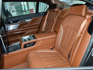 2018740Li xDrive  ׿Խb 