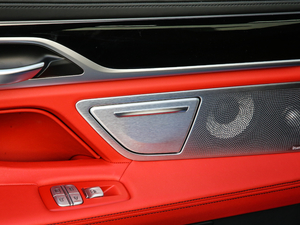 2018740Li xDrive  M\b  g