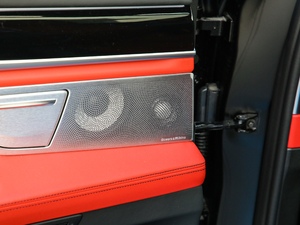 2018740Li xDrive  M\b  g