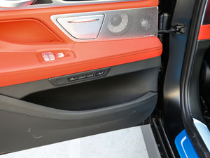 2018740Li xDrive  M\b  g