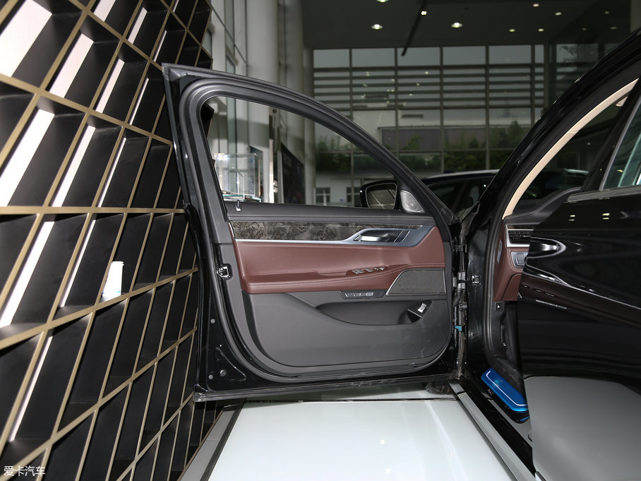 2018��R7ϵ����Դ 740Le