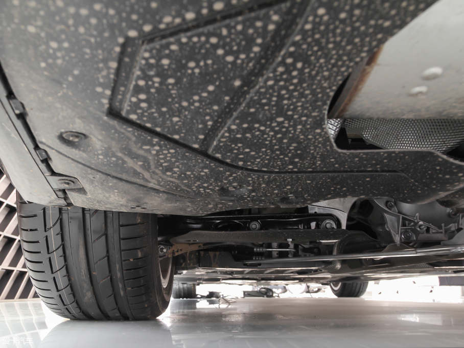 2018R7ϵԴ 740Le xDrive