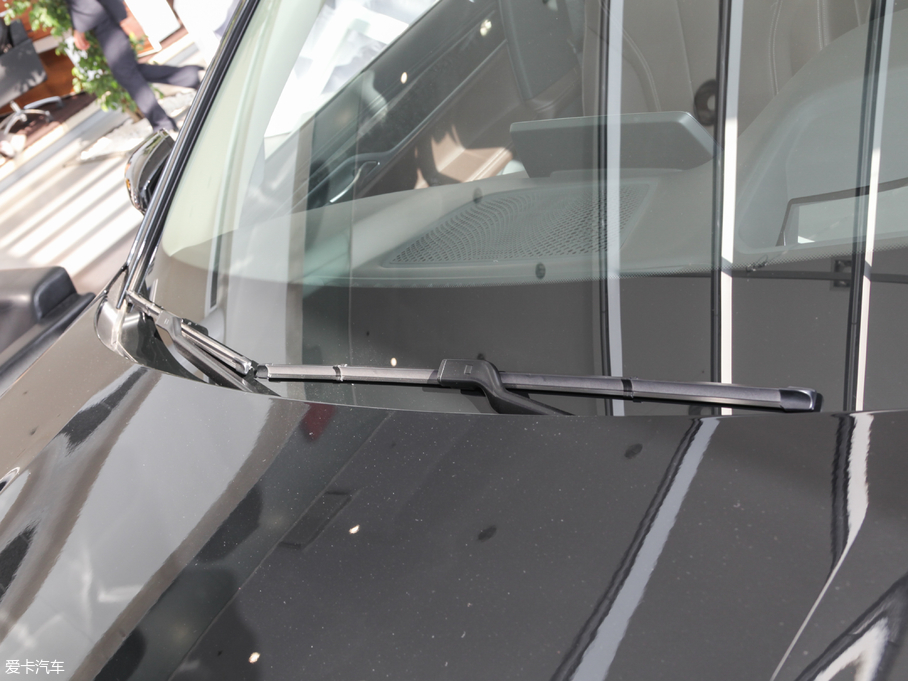 2018R7ϵԴ 740Le xDrive