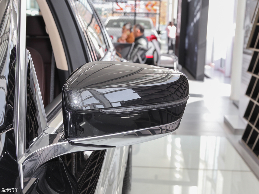 2018R7ϵԴ 740Le xDrive