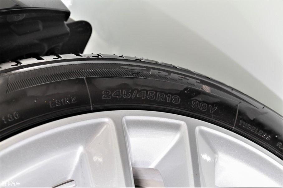 2018R7ϵԴ 740Le xDrive