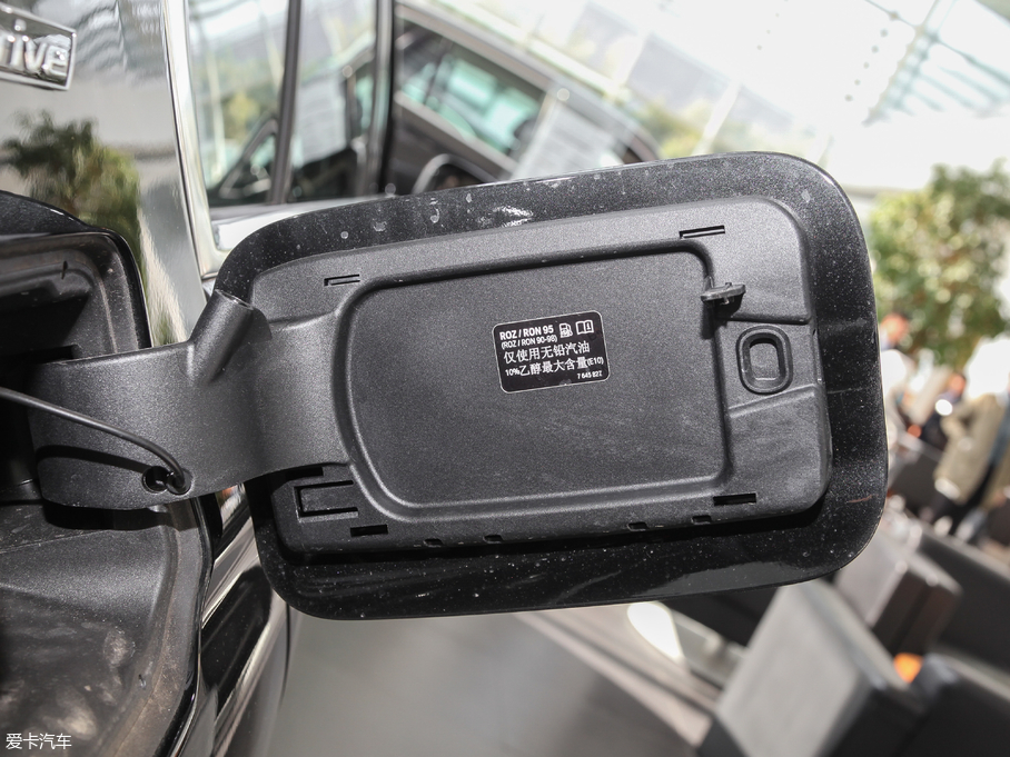 2018R7ϵԴ 740Le xDrive