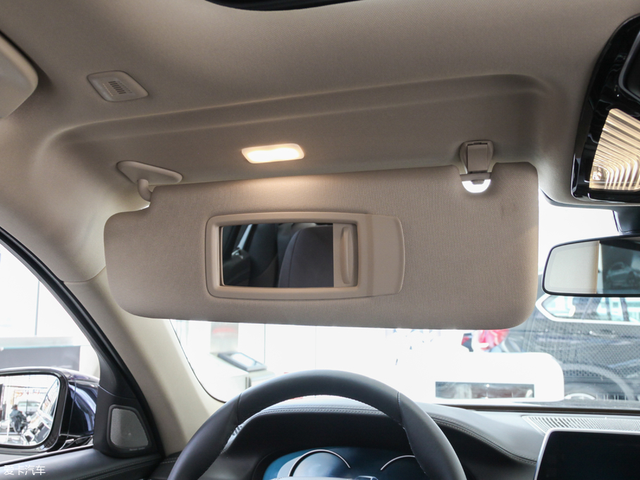 2018R7ϵԴ 740Le xDrive