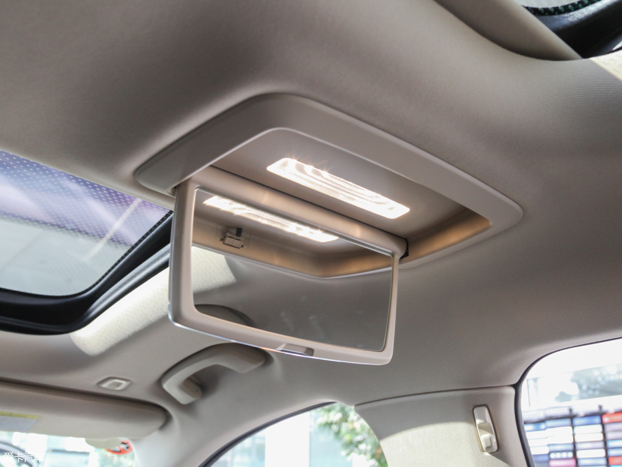 2018R7ϵԴ 740Le xDrive