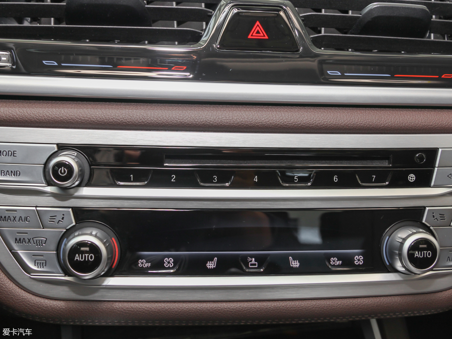 2018R7ϵԴ 740Le xDrive