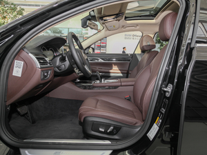 2018740Le xDrive ǰſg