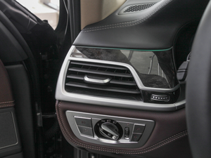 2018740Le xDrive п؅^(q)