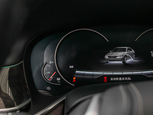 2018740Le xDrive п؅^