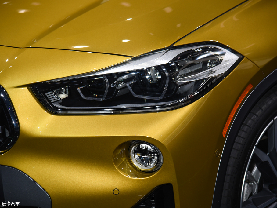 2018RX2(M) xDrive28i