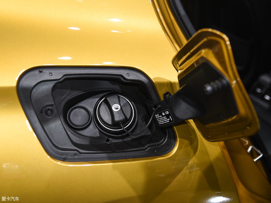 2018RX2(M) xDrive28i