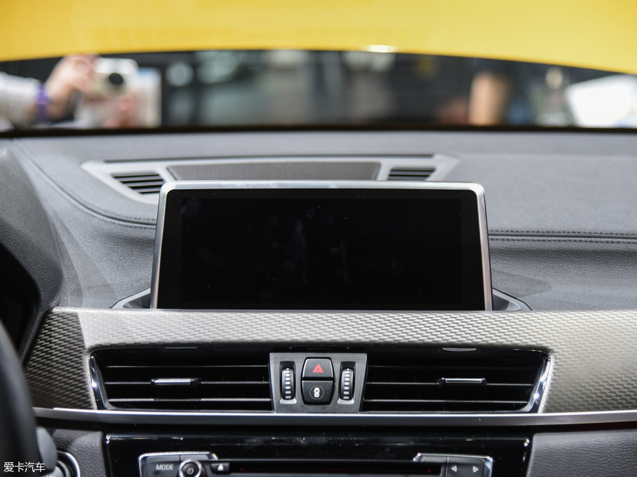 2018RX2(M) xDrive28i