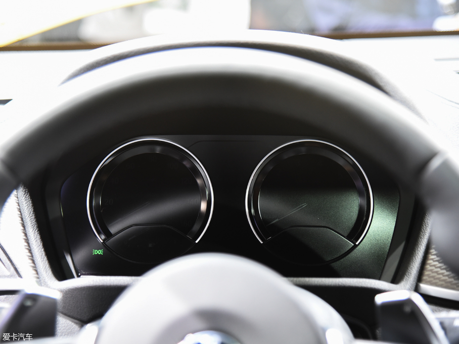 2018RX2(M(jn)) xDrive28i