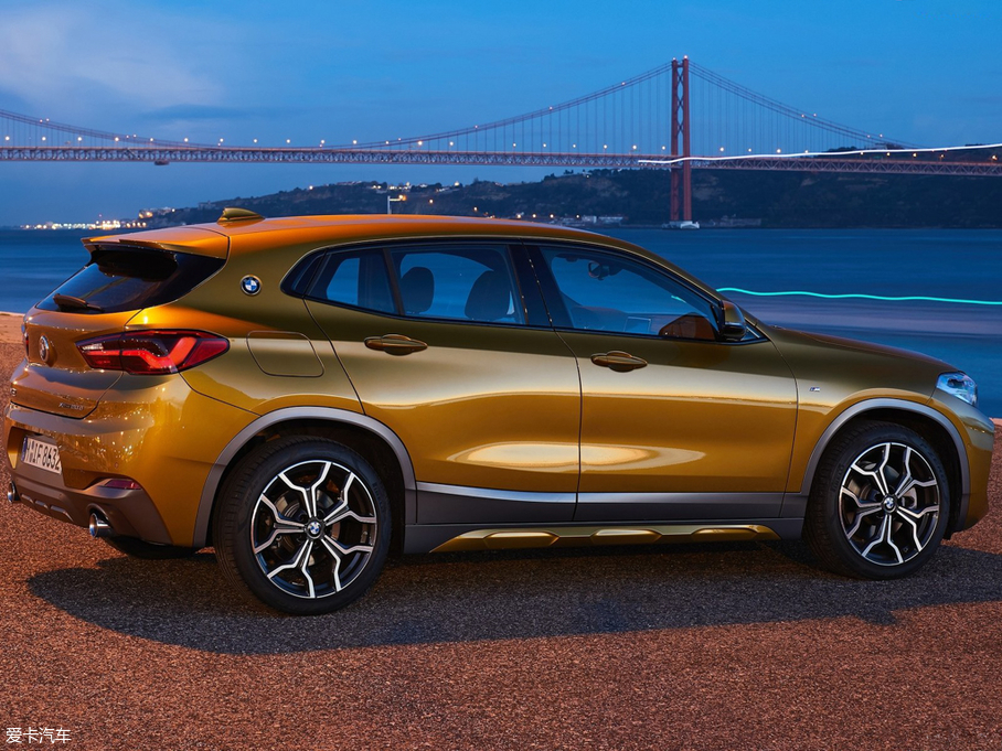 2018RX2(M(jn)) xDrive20d