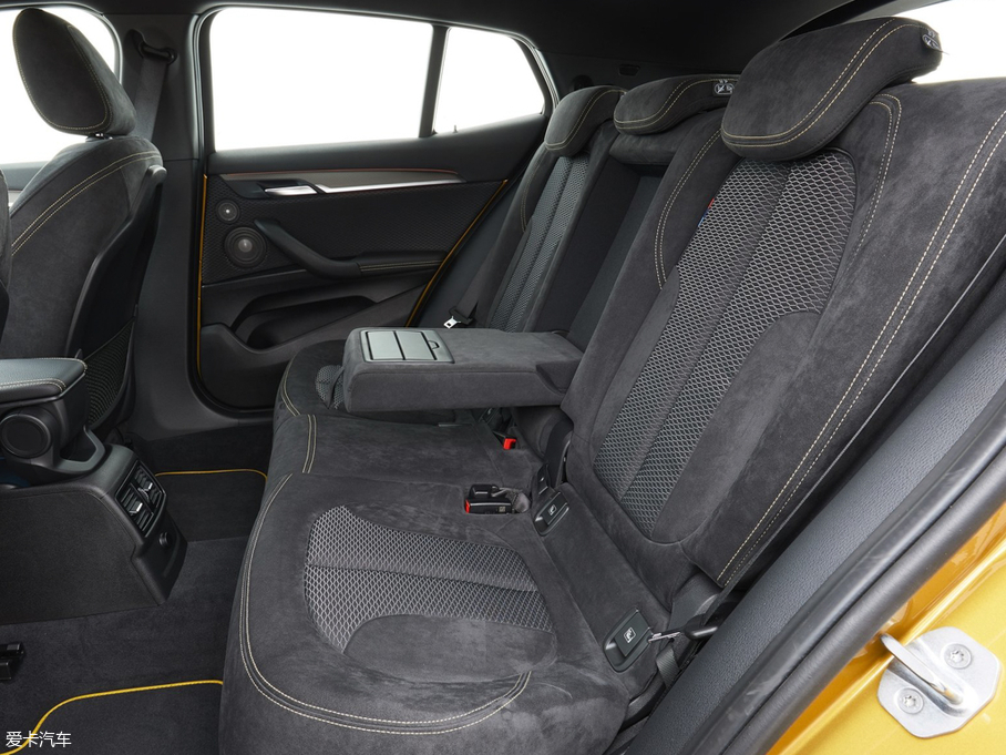 2018RX2(M(jn)) xDrive20d