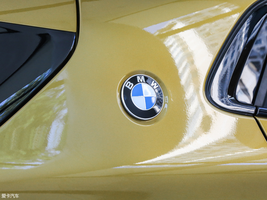 2018RX2(M) sDrive 25i MԽҰb V