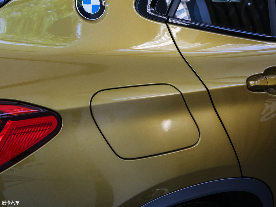 2018RX2(M) sDrive 25i MԽҰb V