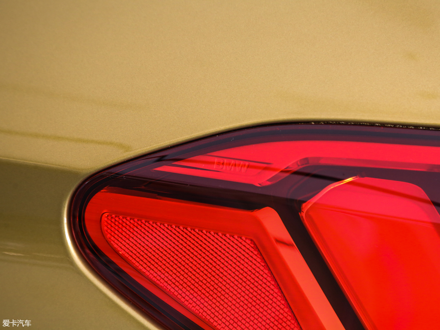 2018RX2(M(jn)) sDrive 25i MԽҰb V