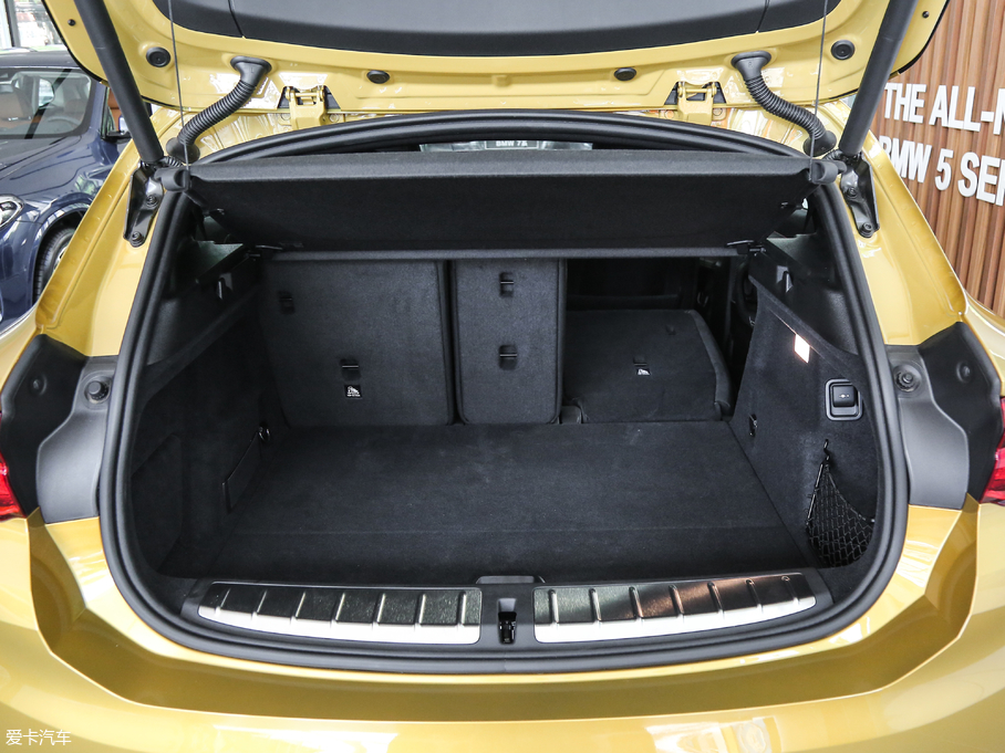 2018RX2(M) sDrive 25i MԽҰb V