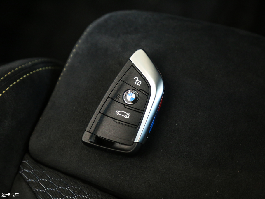 2018RX2(M) sDrive 25i MԽҰb V