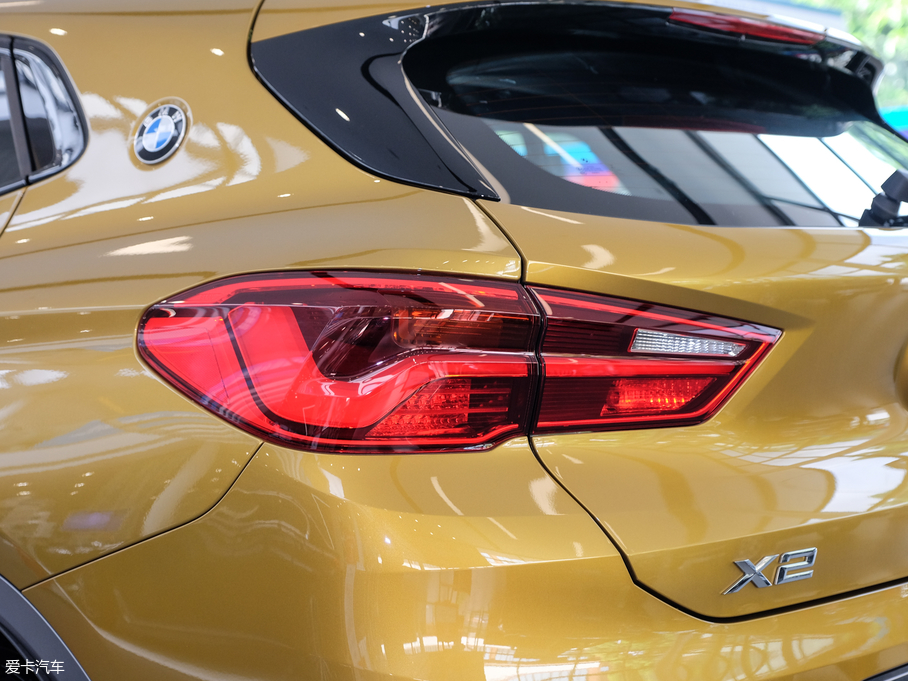 2018RX2(M(jn)) sDrive 25i AMԽҰb V