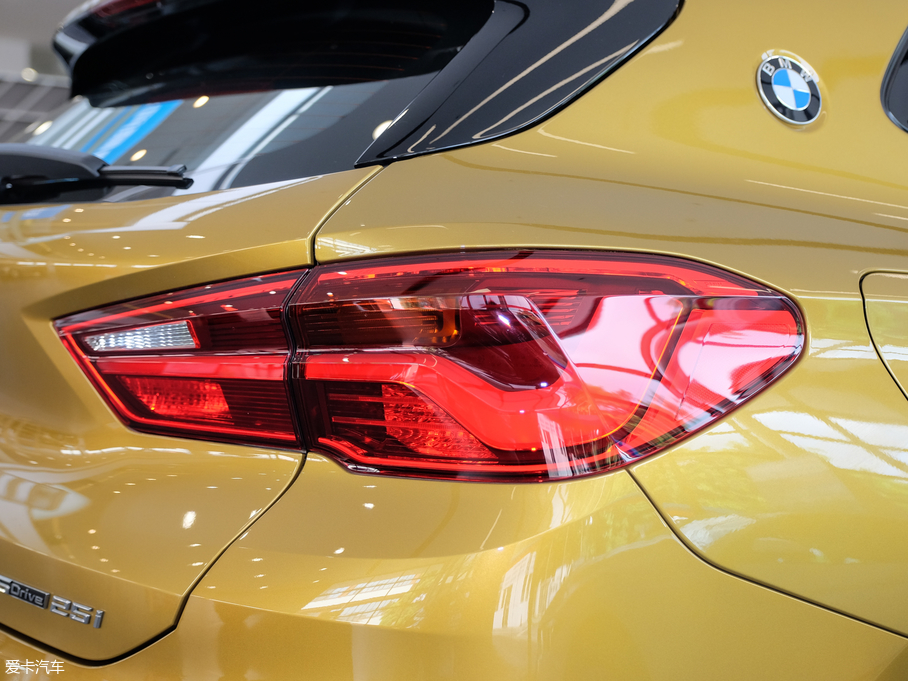 2018RX2(M) sDrive 25i AMԽҰb V