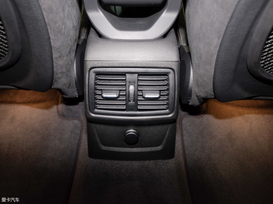 2018RX2(M(jn)) sDrive 25i AMԽҰb (gu)V