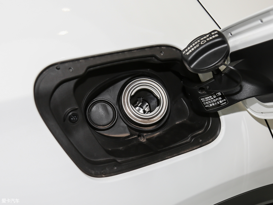 2018RX2(M) sDrive 25i AMԽҰb V