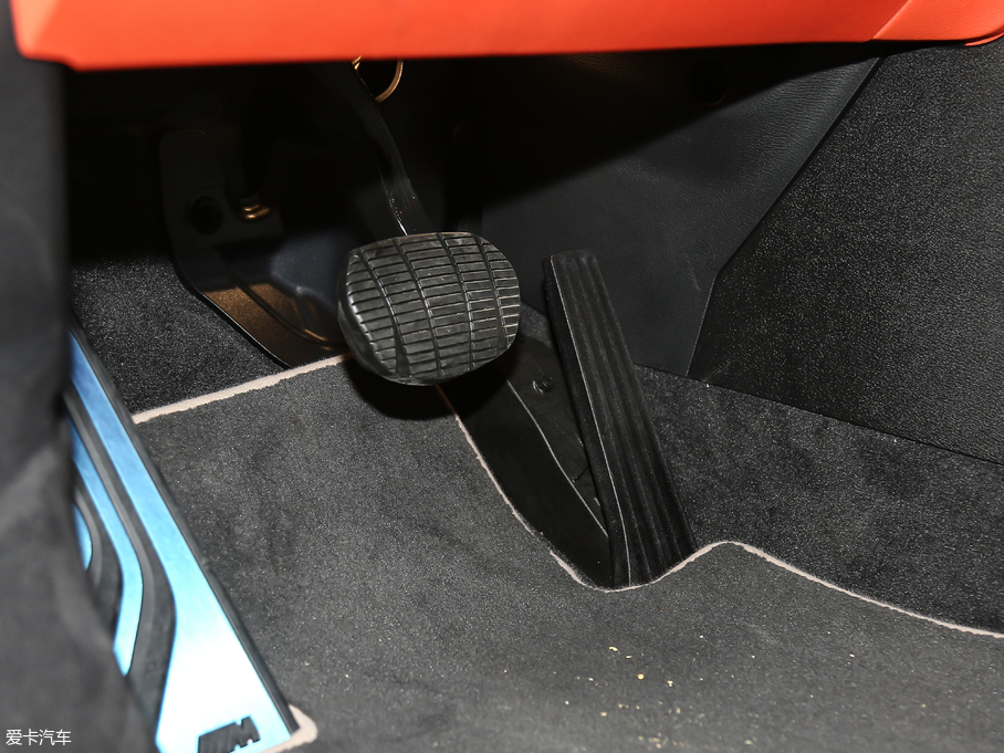 2018RX2(M) sDrive 25i AMԽҰb V