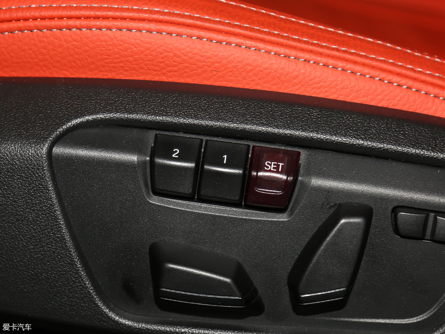 2018RX2(M(jn)) sDrive 25i AMԽҰb V