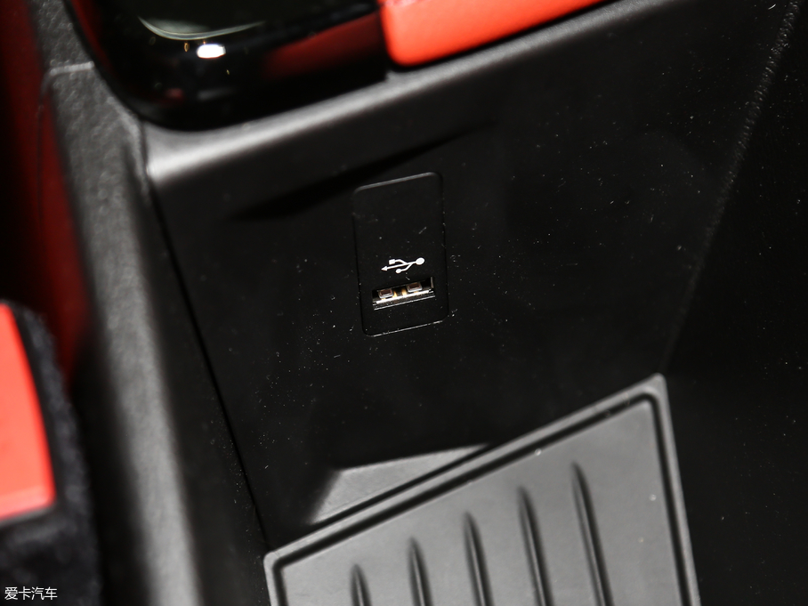 2018RX2(M) sDrive 25i AMԽҰb V