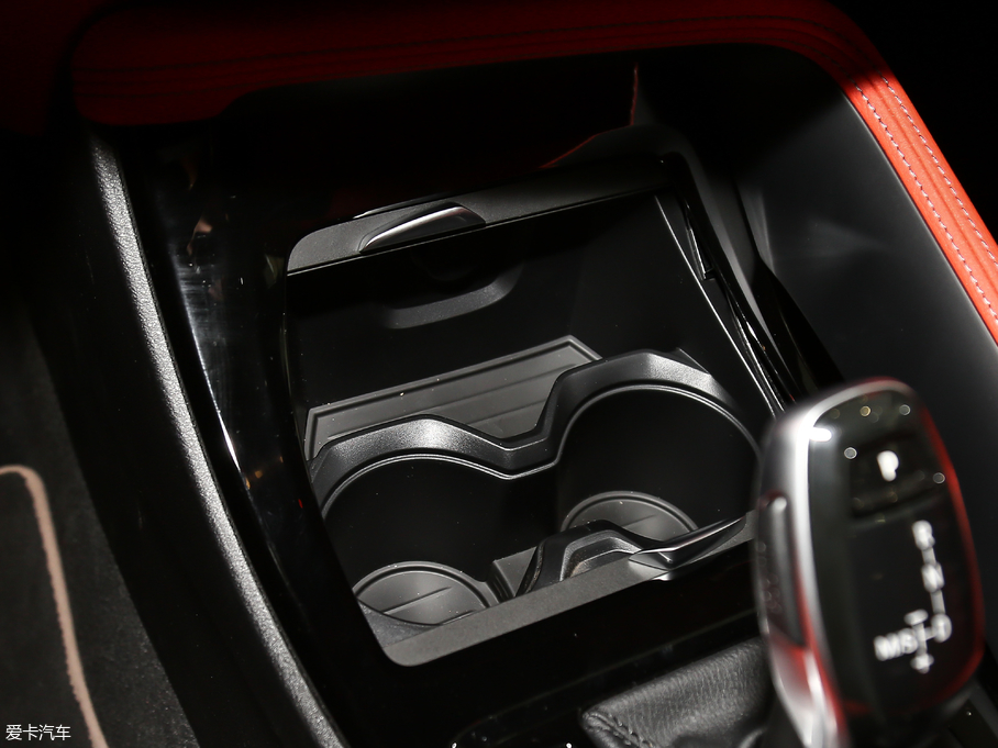 2018RX2(M) sDrive 25i AMԽҰb V