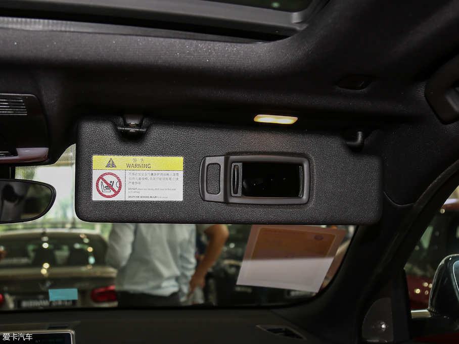 2018RX2(M) sDrive 25i AMԽҰb V