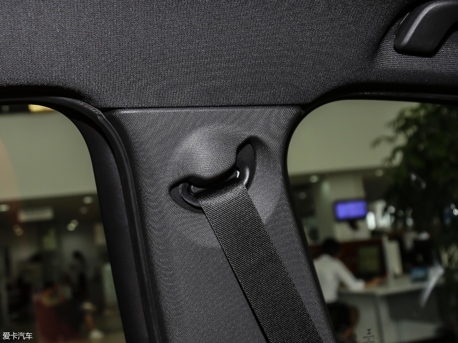 2018RX2(M(jn)) sDrive 25i AMԽҰb V